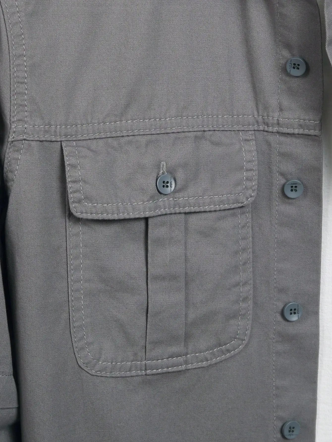 Men's workwear - style shirt for spring and autumn. Tailored fit. For daily casual wear. Trendy and minimalist.