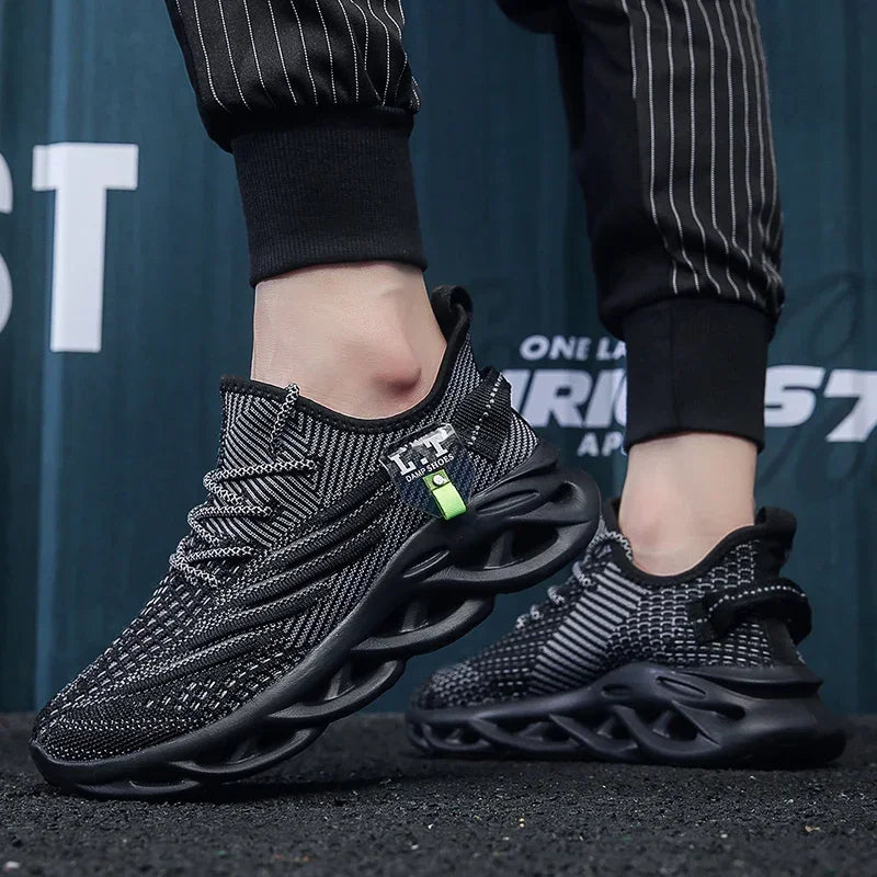 2024 The New Black Running Shoes Casual Sneakers White Outdoor Breathable Mesh Shoes Men Light Shock-absorption Sneakers