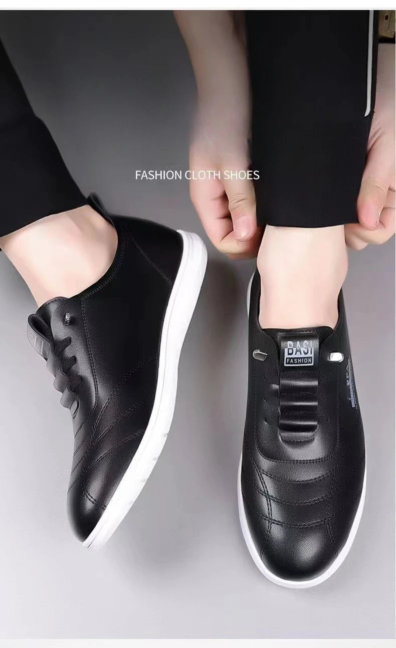 2025 New Men's Loafers Fashion Casual Leather Shoes for Men Comfortable Soft Sole Driving Shoes Classic Versatile Walking Shoes