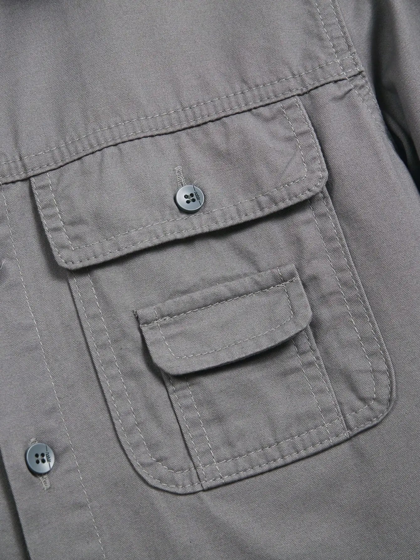 Men's workwear - style shirt for spring and autumn. Tailored fit. For daily casual wear. Trendy and minimalist.