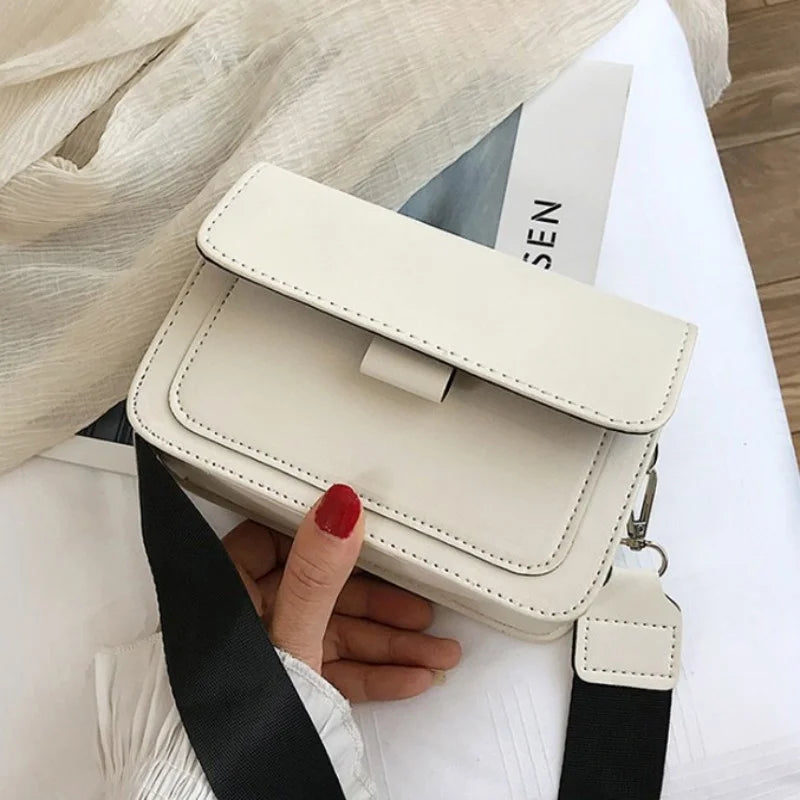 Women's Crossbody Bag New Small Square Bag Trendy Fashion Casual Simple Wide Shoulder Strap Retro One Shoulder Messenger Bag