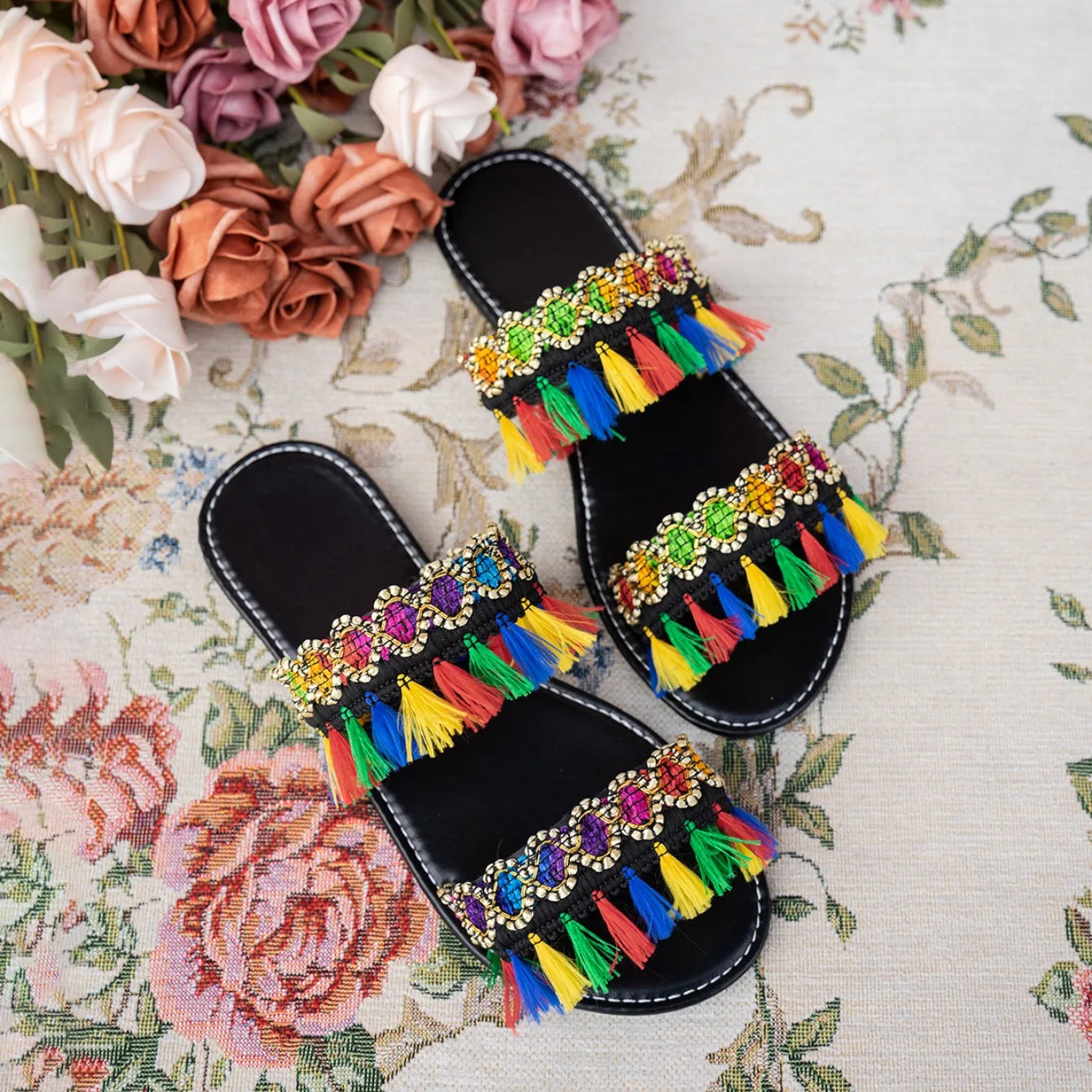 2025 New Women Slippers Casual Comfortable Beach Slippers Bohemia Style Flat Shoes Ladies Outdoor Fashion Sandals Slides Women - Premium Kiosk