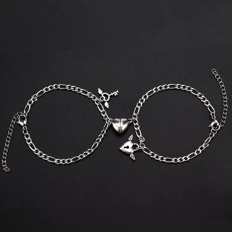 2Pcs/set Magnet Couple Bracelets Heart Attraction Bracelet Stainless Steel Charm Simple Cuban Chains Key Lock Jewelry Gifts