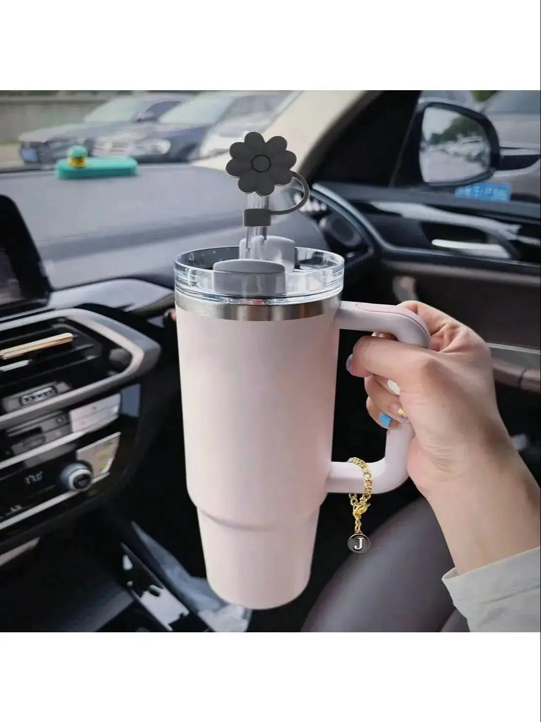 2 Stanley cup accessories, 1 with straw sleeve, suitable for handle rollers of 30 and 40 ounces, 1 Stanley cup initials (black)
