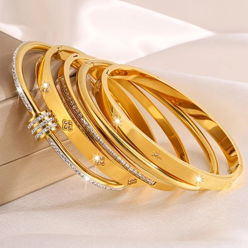 5-piece Women Bracelet Set - 18k Gold Plated Stainless Steel With Sparkling Rhinestone Embellishments Stackable Fashion Jewelry