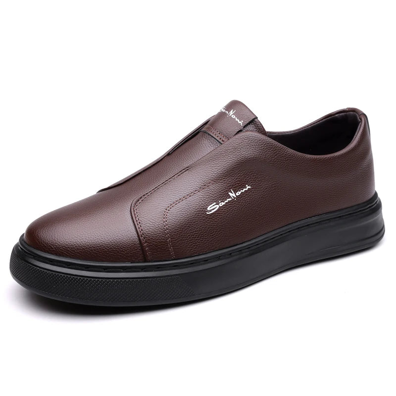 2025 Summer New Mens Loafers Trend Concise Casual Shoes Fashion Urban Leisure Leather Shoes Comfortable Convenient Board Shoes