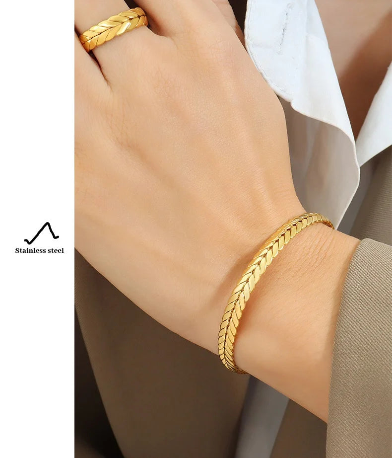 Women's Bracelet Ring Set Retro Style Adjustable Stainless Steel Fashion Versatile Jewelry Accessories
