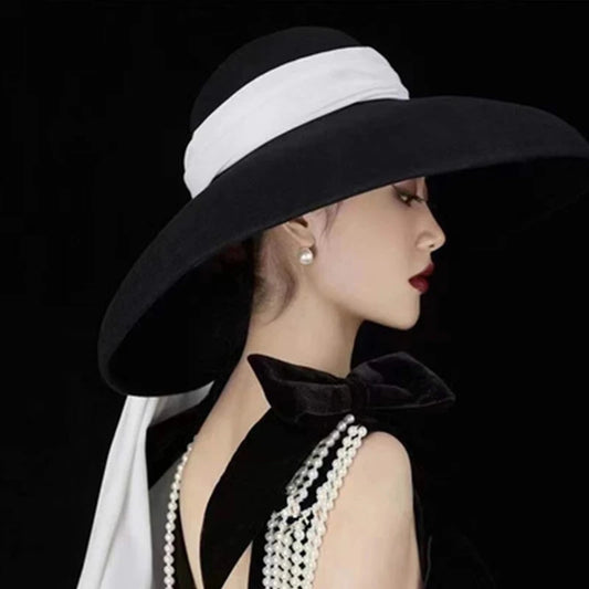 Vintage Wedding Hats Black Velvet Ribbon Bridal Hats Hepburn Style Top Hat Elegant Bridal Head Accessories Fascinator Hats 2021