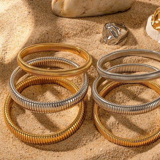 Yupsk Waterproof Stainless Steel Retro Elasticity Thick Metal Polish Bracelet 18K Gold Plated Fashion Jewelry for Men Women