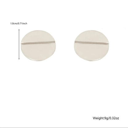 1 pair of fashionable and personalized designs, a pair of two half round earrings that are fashionable and versatile