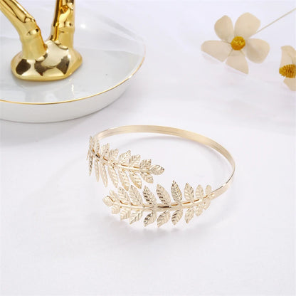 Women's Open Cuff Gold Color Leaf Bangles European Charming Exaggerated Charm Bracelets for Ladies Beach Vacation Hand Jewelry
