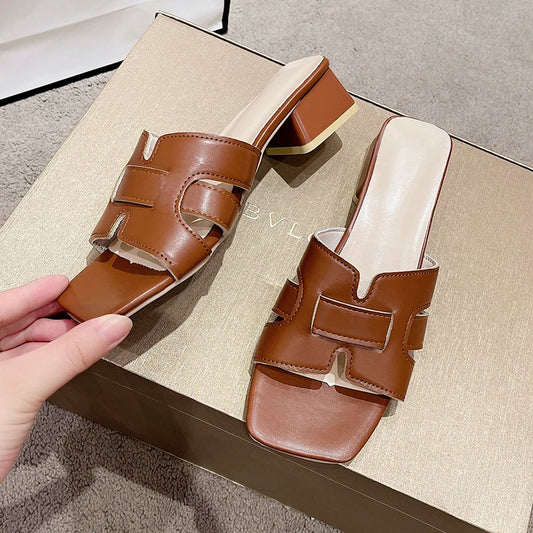 Women Slippers 2025 Summer Shoes Flats Luxury Outdoor Slippers Beach Flip Flops Female Sandals Trend Brand Designer Slides Women - Premium Kiosk