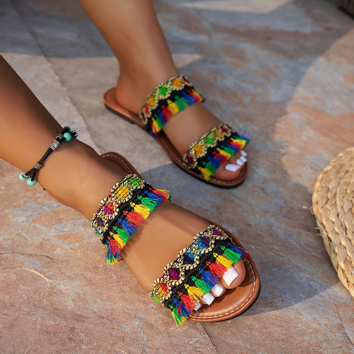 2025 New Women Slippers Casual Comfortable Beach Slippers Bohemia Style Flat Shoes Ladies Outdoor Fashion Sandals Slides Women - Premium Kiosk