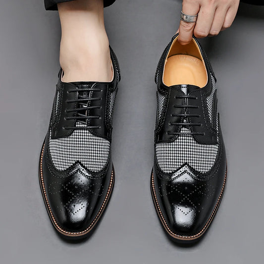 2025 Spring British Two-Tone Brogue Shoes Men Leather Low-Cut Casual Shoes Anti-Slip Breathable Office Daily Wear Oxford Shoes