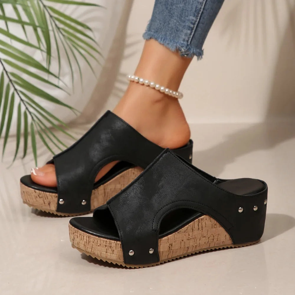 Women Slippers Comfortable Shallow Casual Outdoor Beach Slippers 2025 Summer New Fashion Wedges Casual Sandals for Women - Premium Kiosk