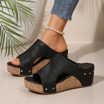 Women Slippers Comfortable Shallow Casual Outdoor Beach Slippers 2025 Summer New Fashion Wedges Casual Sandals for Women - Premium Kiosk