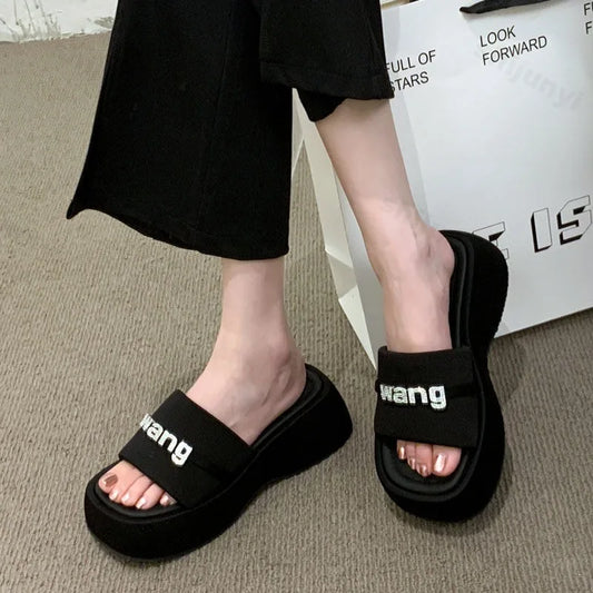 Women's Slippers 2025 New Fashion Comfortable Platform Sandals Concise Outdoor Women‘s Closed Toe Beach Muje Summer Shoes - Premium Kiosk