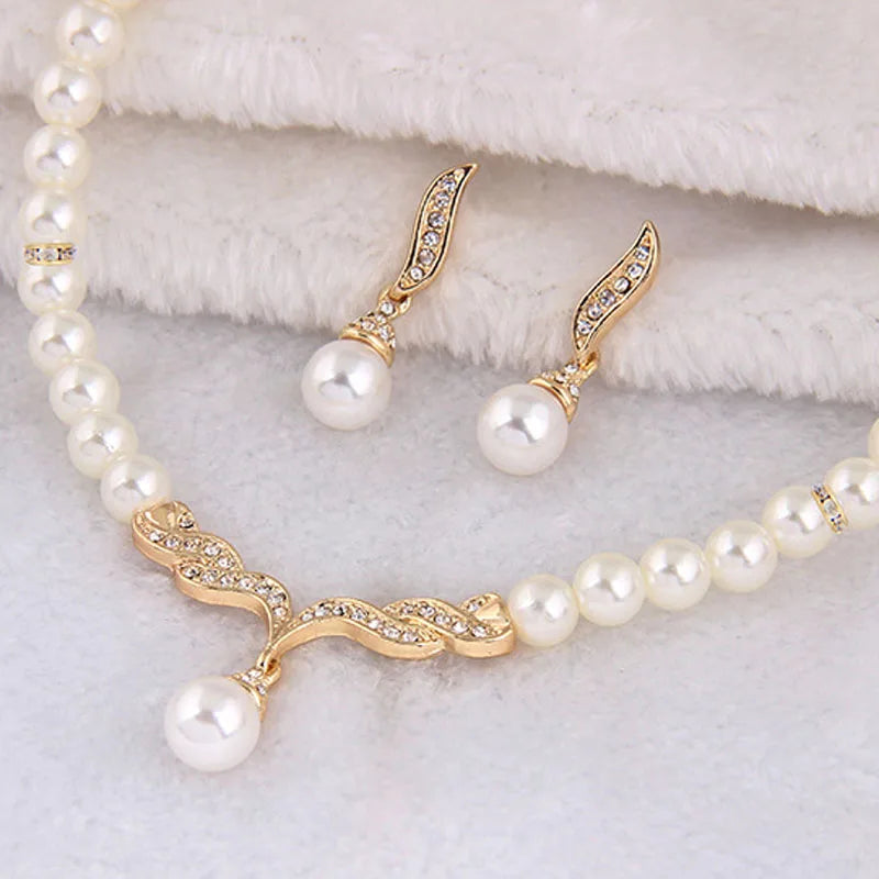 Women's 2 Piece Jewelry Sets One Gold Color Necklace + 1 Pair Earrings Wedding Bridal Pearl Elegant Decoration Pendientes Gifts
