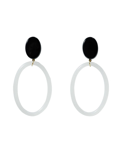 A Pair of Elegant,Noble,Simple,And Generous Oval Shaped Earrings,Suitable for Daily Leisure Gatherings