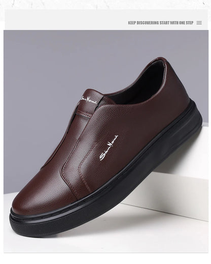 2025 Summer New Mens Loafers Trend Concise Casual Shoes Fashion Urban Leisure Leather Shoes Comfortable Convenient Board Shoes