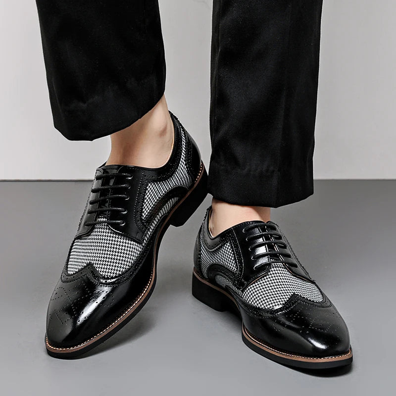 2025 Spring British Two-Tone Brogue Shoes Men Leather Low-Cut Casual Shoes Anti-Slip Breathable Office Daily Wear Oxford Shoes