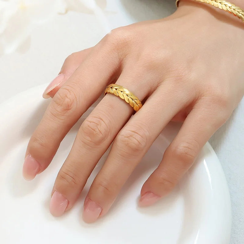 Women's Bracelet Ring Set Retro Style Adjustable Stainless Steel Fashion Versatile Jewelry Accessories