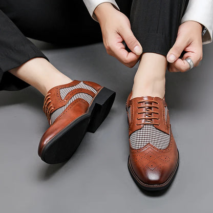 2025 Spring British Two-Tone Brogue Shoes Men Leather Low-Cut Casual Shoes Anti-Slip Breathable Office Daily Wear Oxford Shoes