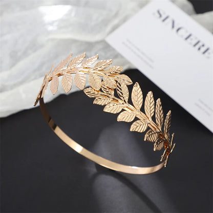 Women's Open Cuff Gold Color Leaf Bangles European Charming Exaggerated Charm Bracelets for Ladies Beach Vacation Hand Jewelry