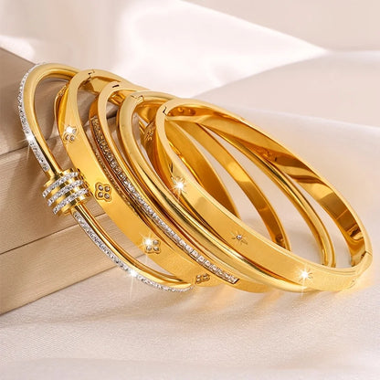 5-piece Women Bracelet Set - 18k Gold Plated Stainless Steel With Sparkling Rhinestone Embellishments Stackable Fashion Jewelry